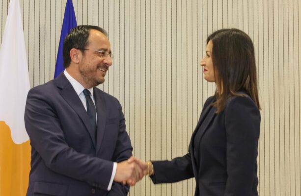 a087e443f0323df911a3ab8d0c85ccdf1 613x400