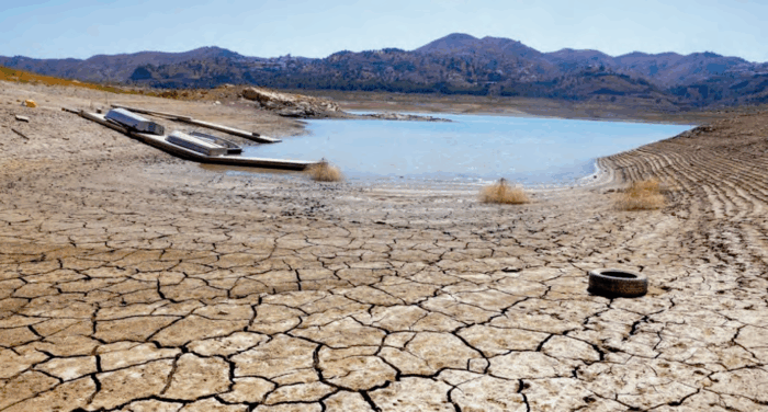 ydatiko 700x376 7afHwO