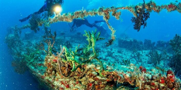 tehnitos yfalos larnakas 11 700x350 k8jN43