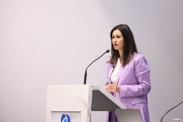 ypgeorgias 2 600x400 2Pd3VO