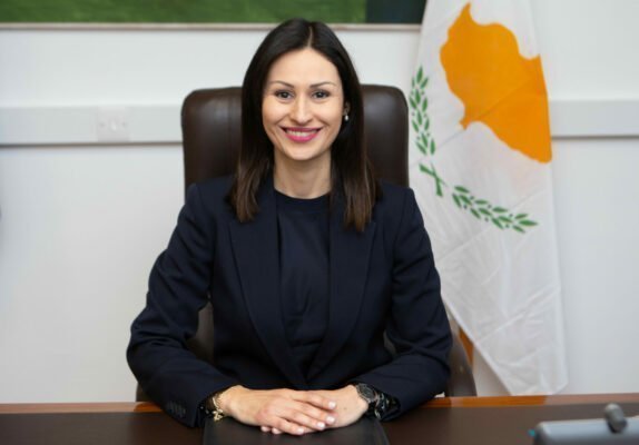 ypourgos georgias1 574x400 7Z4zMh